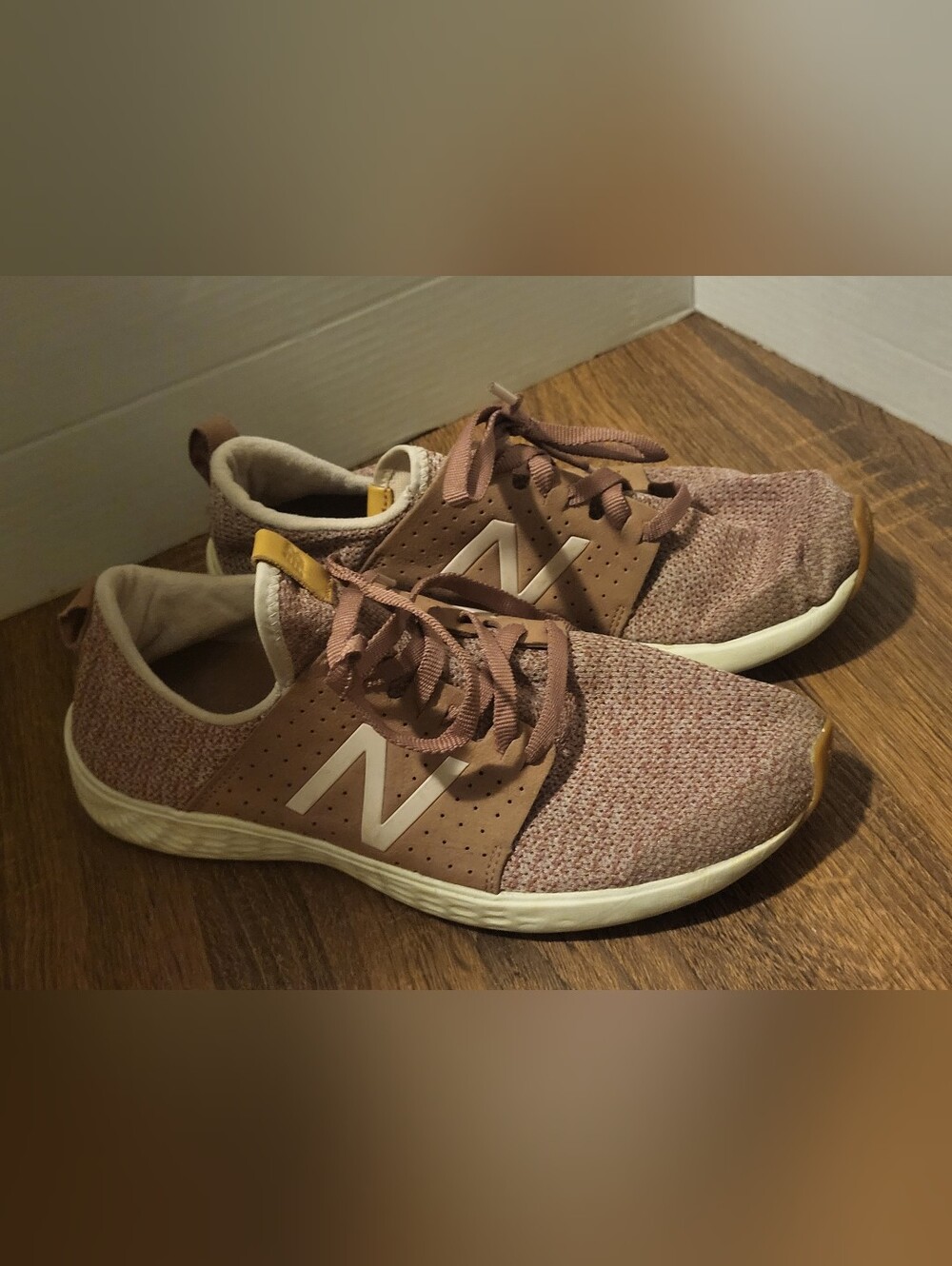 Womens Lightweight New Balance Pink  Running Shoes